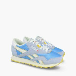 Women's Classic Nylon / DV3926 / Reebok Gable Grey
